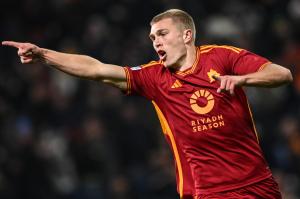 Mg Reggio Emilia 03/12/2023 - campionato di calcio serie A / Sassuolo-Roma / foto Matteo Gribaudi/Image Sport
nella foto: esultanza gol Rasmus Kristensen