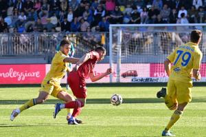 Frosinone-Padova 2-0
Gabriele Calvani, Kevin Lasagna, Gabriele Bracaglia