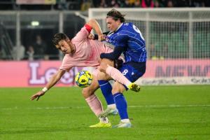 Palermo, Italy, 27 December 2025. Renzo Barbera Stadium, Palermo vs Padova, match valid for the 2025/2026 Serie B championship. In the photo: Jacopo Segre (Palermo FC) and Kevin Varas (Padua)