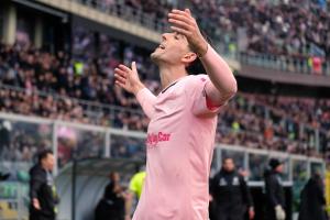 Palermo, Italy, 21 February 2026. Renzo Barbera Stadium, Palermo FC vs FC Sudtirol, match valid for the 2025/2026 Serie B championship. In the photo: Filippo Ranocchia (Palermo FC) celebrates but the goal is subsequently disallowed