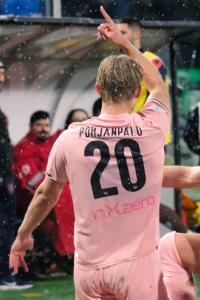 Palermo, Italia, 7 febbraio 2026. Stadio Renzo Barbera, Palermo vs Empoli, match valido per il campionato di Serie B 2025/2026. Nella foto: Esultanza Joel Pohjanpalo (Palermo FC)