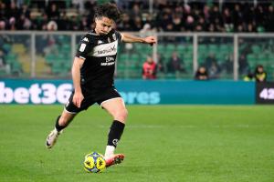 Palermo, Italy, 18 January 2026. Renzo Barbera Stadium, Palermo vs Spezia, match valid for the 2025/2026 Serie B championship. In the photo: Leonardo Sernicola (Spezia)