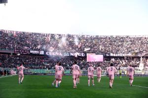 Palermo, Italy, 21 February 2026. Renzo Barbera Stadium, Palermo FC vs FC Sudtirol, match valid for the 2025/2026 Serie B championship. In the photo: Palermo FC celebration after a goal by Pietro Ceccaroni (Palermo FC)