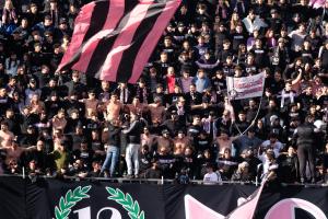 Palermo, Italy, 21 February 2026. Renzo Barbera Stadium, Palermo FC vs FC Sudtirol, match valid for the 2025/2026 Serie B championship. In the photo: Palermo fans