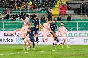 Palermo, Italy, 12 December 2025. Renzo Barbera Stadium, Palermo vs Sampdoria, match valid for the 2025/2026 Serie B championship. In the photo: Palermo vs Sampdoria