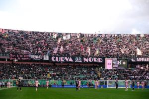Palermo, Italy, 21 February 2026. Renzo Barbera Stadium, Palermo FC vs FC Sudtirol, match valid for the 2025/2026 Serie B championship. In the photo: Palermo fans