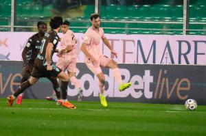 Palermo, Italia, 7 febbraio 2026. Stadio Renzo Barbera, Palermo vs Empoli, match valido per il campionato di Serie B 2025/2026. Nella foto: Jeremy Le Douaron (Palermo FC)
