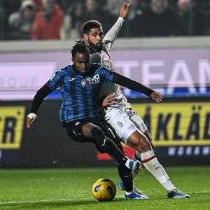 Db Bergamo 09/12/2023 - campionato di calcio serie A / Atalanta-Milan / foto Daniele Buffa/Image Sport nella foto: Ademola Lookman-Ruben Loftus-Cheek