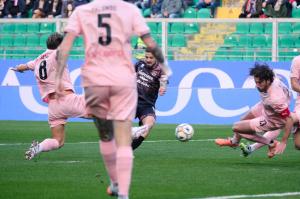 Palermo, Italy, 21 February 2026. Renzo Barbera Stadium, Palermo FC vs FC Sudtirol, match valid for the 2025/2026 Serie B championship. In the photo: Daniele Casiraghi (FC Sudtirol)