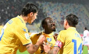 frosinone-bari
seydou fini, jacopo gelli, giacomo calò 