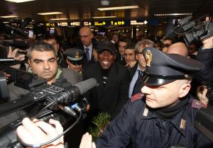 Arrivo di Clarence Seedorf a Linate