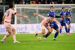 Palermo, Italy, 27 December 2025. Renzo Barbera Stadium, Palermo vs Padova, match valid for the 2025/2026 Serie B championship. In the photo: Matteo Andreoletti (Coach Padova) Filippo Ranocchia (Palermo FC) and Kevin Varas (Padova)