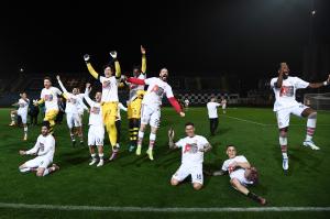 Db Como 06/05/2022 - campionato di calcio serie B / Como-Cremonese / foto Daniele Buffa/Image Sport
nella foto: esultanza a fine gara Cremonese