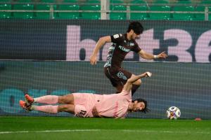 Palermo, Italia, 7 febbraio 2026. Stadio Renzo Barbera, Palermo vs Empoli, match valido per il campionato di Serie B 2025/2026. Nella foto: Mattia Bani (Palermo FC) e Stiven Shpendi (Empoli FC)