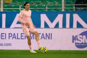 Palermo, Italy, 18 January 2026. Renzo Barbera Stadium, Palermo vs Spezia, match valid for the 2025/2026 Serie B championship. In the photo: Tommaso Augello (Palermo FC)