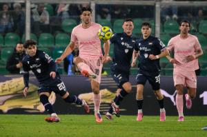 Palermo, Italia, 12 dicembre 2025. Stadio Renzo Barbera, Palermo vs Sampdoria, match valido per il campionato di Serie B 2025/2026. Nella foto: Filippo Ranocchia (Palermo FC)