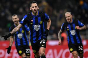 Mg Milano 09/12/2023 - campionato di calcio serie A / Inter-Udinese / foto Matteo Gribaudi/Image Sport
nella foto: esultanza gol Hakan Calhanoglu