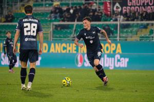 Palermo, Italy, 12 December 2025. Renzo Barbera Stadium, Palermo vs Sampdoria, match valid for the 2025/2026 Serie B championship. In the photo: Liam Henderson (Sampdoria)