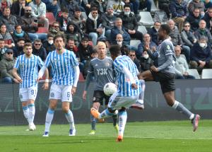 Alessandria, Serie B, 2021/2022, Alessandria-Spal 2-2, giocata allo stadio Giuseppe Moccagatta, nella foto: Abou Ba in azione
