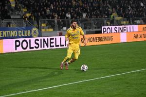 Frosinone-Pescara 2-2
Anthony Oyono Fares Ghedjemis 