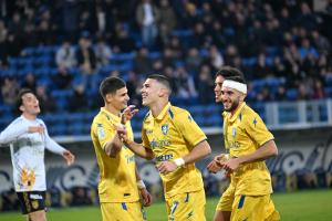 Frosinone-Juve Stabia 3-0