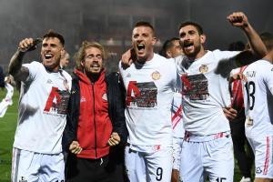 Db Como 06/05/2022 - campionato di calcio serie B / Como-Cremonese / foto Daniele Buffa/Image Sport
nella foto: esultanza a fine gara Cremonese