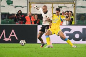 Palermo, Italy, 1 November 2025. Renzo Barbera Stadium, Palermo vs Pescara, match valid for the 2025/2026 Serie B championship. In the photo: Antonio Palumbo (Palermo FC)