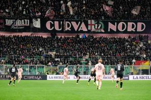 Palermo, Italy, 18 January 2026. Renzo Barbera Stadium, Palermo vs Spezia, match valid for the 2025/2026 Serie B championship. In the photo: Palermo fans