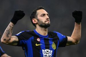 Mg Milano 09/12/2023 - campionato di calcio serie A / Inter-Udinese / foto Matteo Gribaudi/Image Sport
nella foto: esultanza gol Hakan Calhanoglu