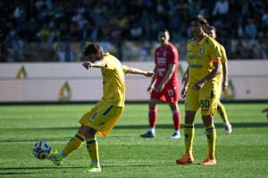 Frosinone-Padova 2-0
giacolo calò, ilario monterisi