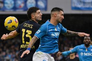 liberato-cacace-matteo-politano-media-752989