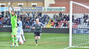 Alessandria, Serie B, 2021/2022, Alessandria-Spal 2-2, giocata allo stadio Giuseppe Moccagatta, nella foto: Simone Corazza porta in vantaggio l'Alessandria