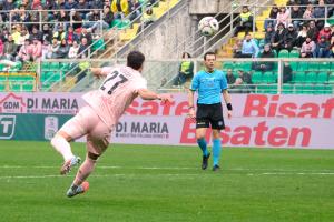 Palermo, Italy, 14 February 2026. Renzo Barbera Stadium, Palermo vs Virtus Entella, match valid for the 2025/2026 Serie B championship. In the photo: Goal Niccolo' Pierozzi (Palermo FC)