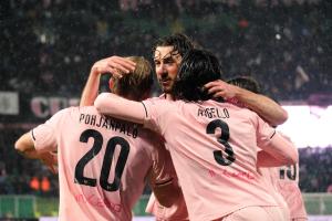 Palermo, Italia, 7 febbraio 2026. Stadio Renzo Barbera, Palermo vs Empoli, match valido per il campionato di Serie B 2025/2026. Nella foto: Esultanza Joel Pohjanpalo (Palermo FC)