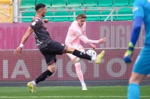 Palermo, Italy, 21 February 2026. Renzo Barbera Stadium, Palermo FC vs FC Sudtirol, match valid for the 2025/2026 Serie B championship. In the photo: Dennis Johnsen (Palermo FC)