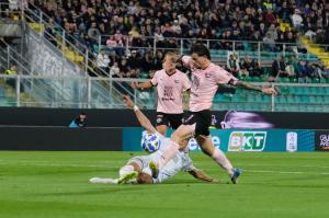 Palermo, Serie B 2024/2025, Palermo-Carrarese 1-1, Stadio Renzo Barbera /foto Federico Serra/, nella foto: Matteo Brunori