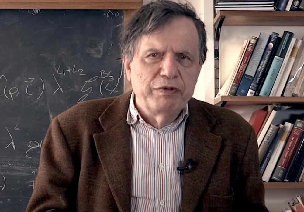 alt=