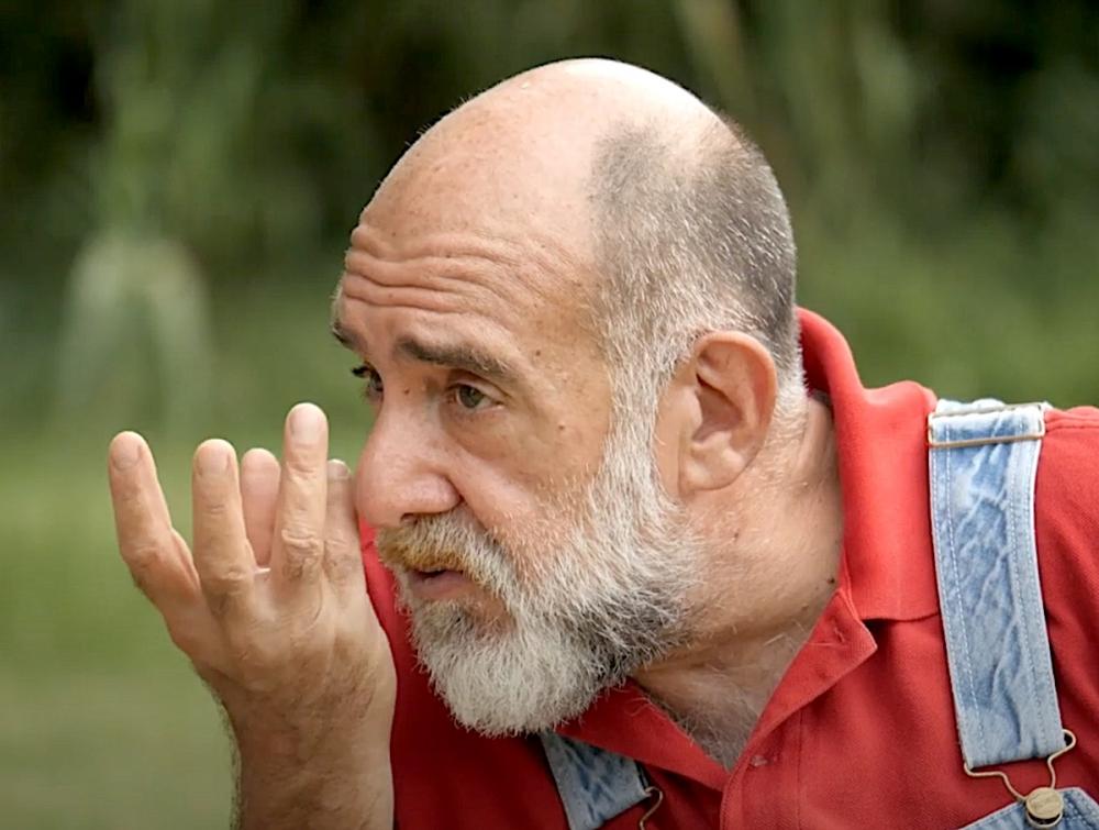 alt=
