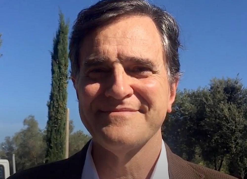 alt=
