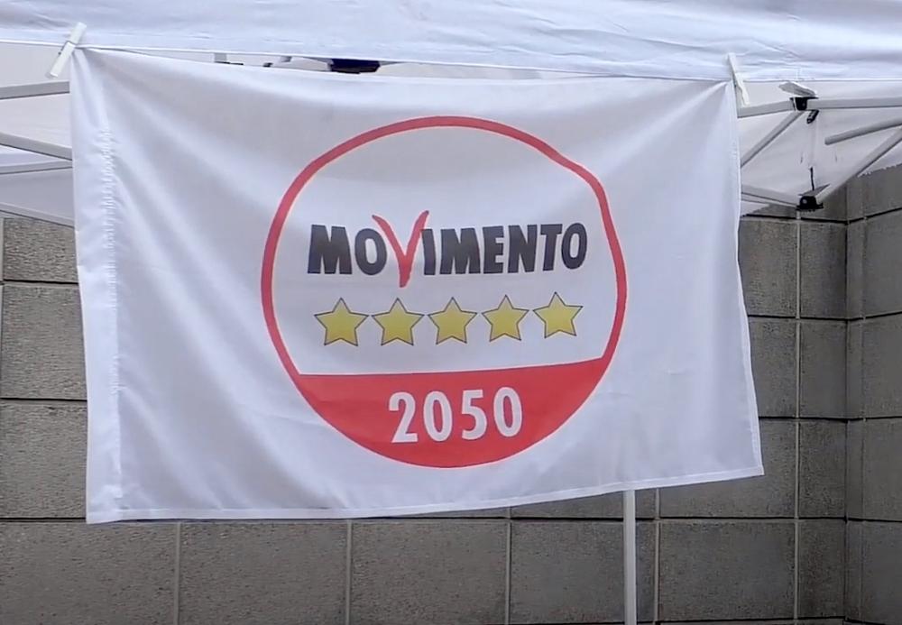 alt=