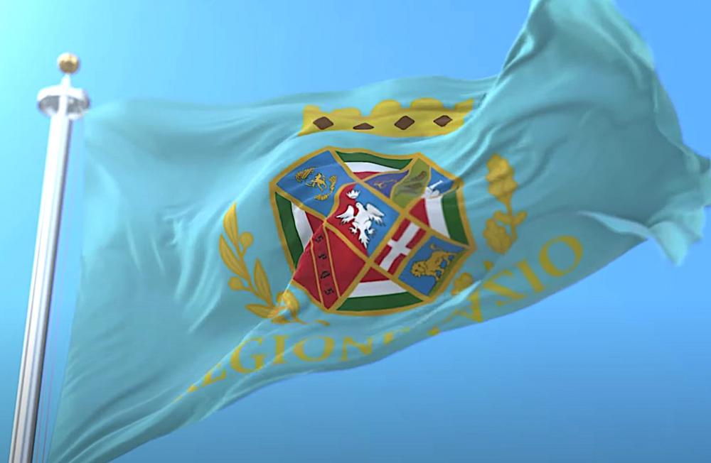 alt=