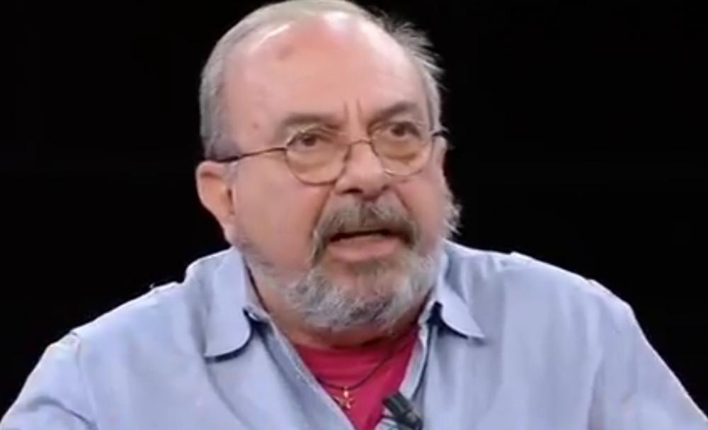 alt=