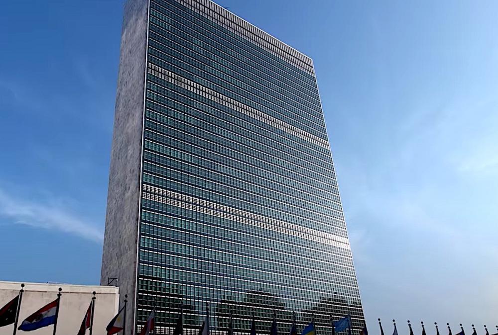 alt=