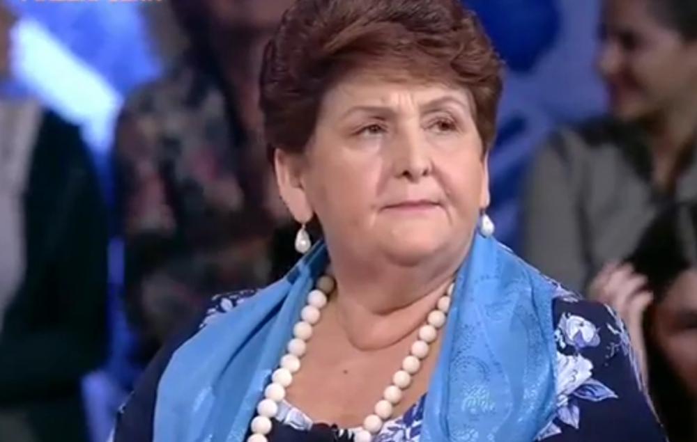 alt=