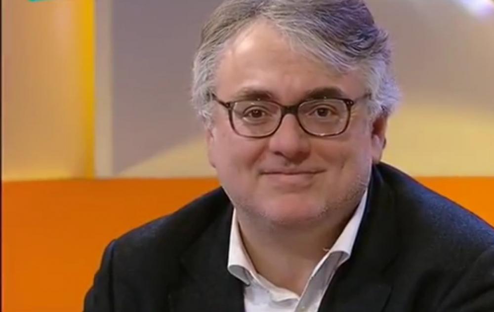 alt=