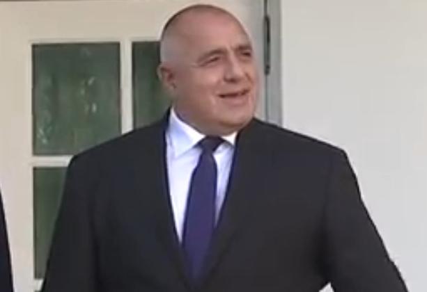 alt=