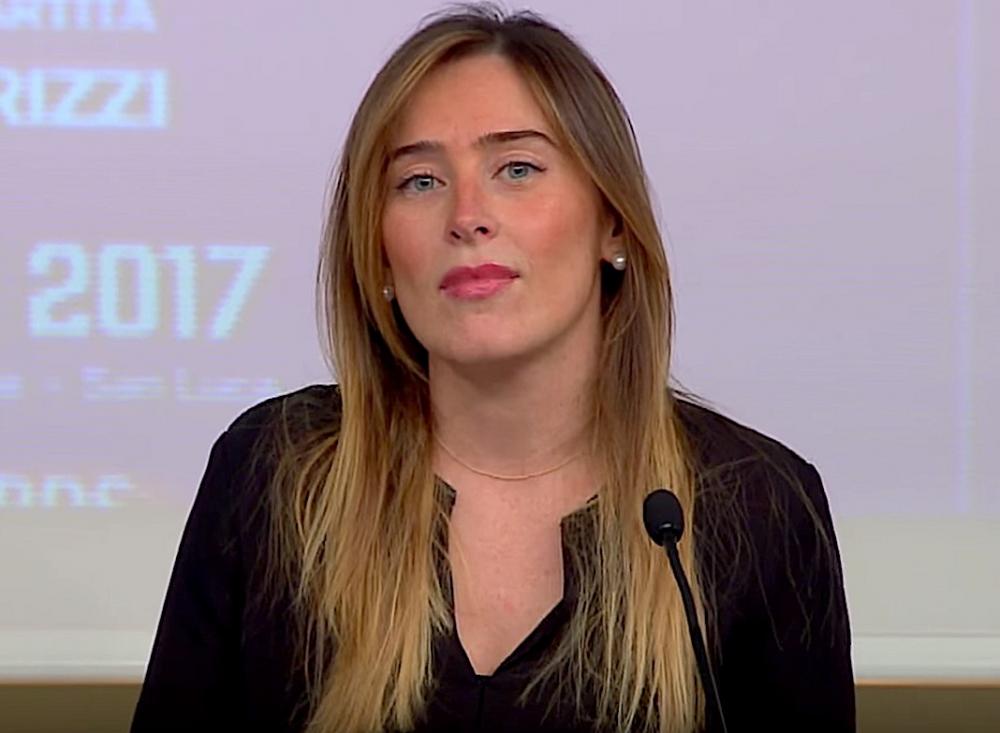 alt=