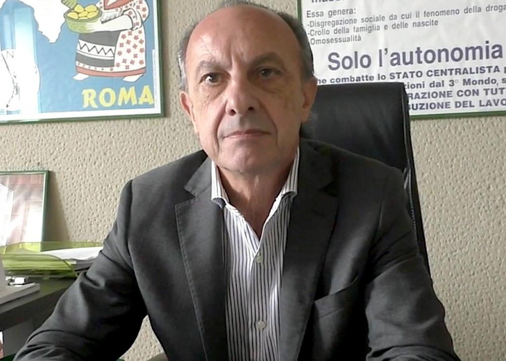 alt=