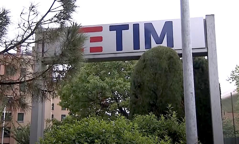 alt=