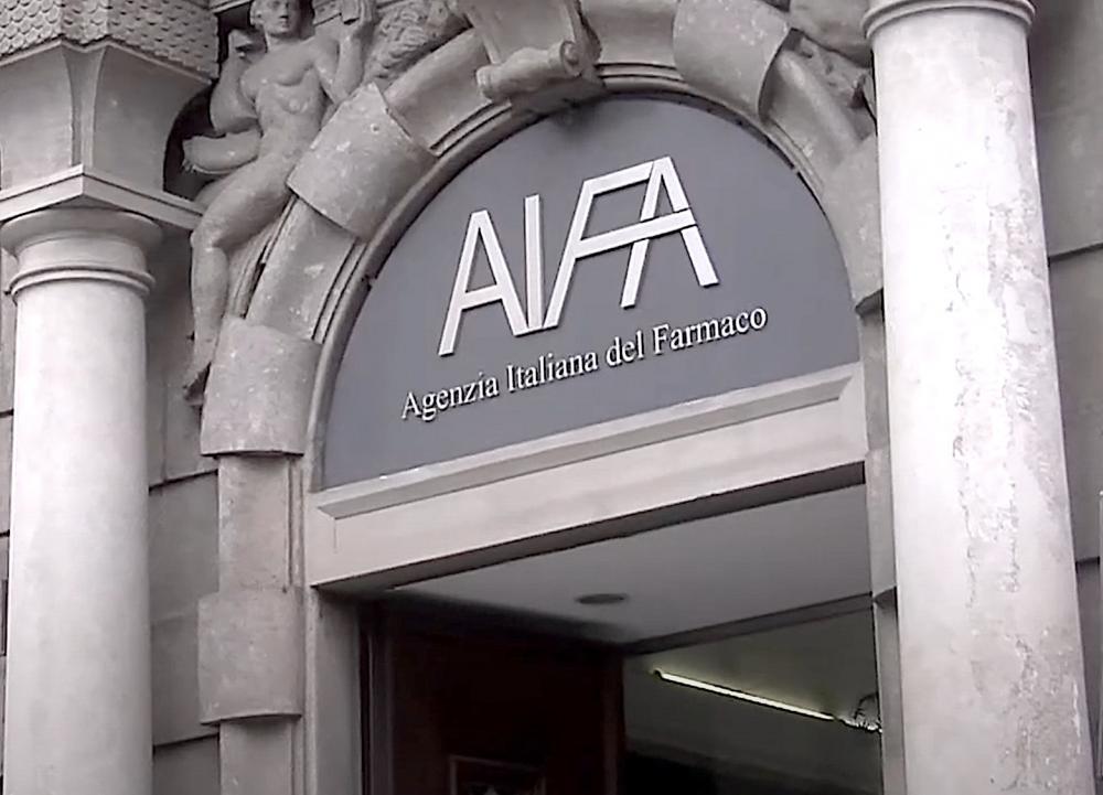 alt=